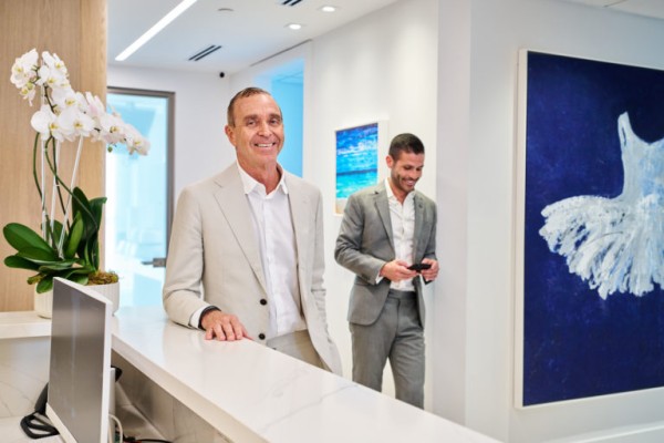 Sharp Dentistry & Associates Celebrates 25 Years in Miami with a Fresh New Look and Advanced Technology