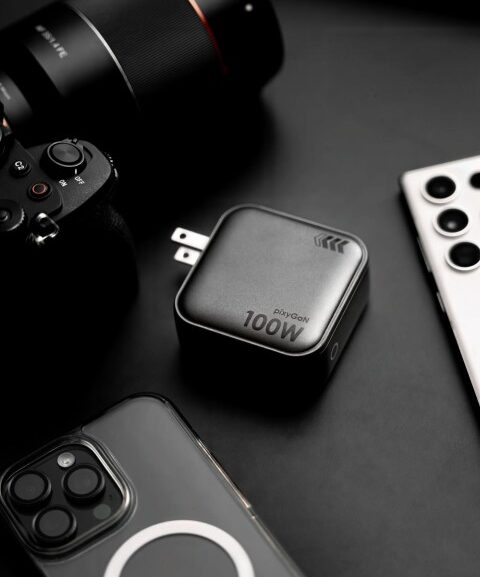 Living AI On a Charger – Futurizta Tech Introduces Pixy GaN100W with Interactive Display at CES 2026