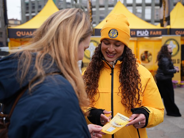 Yellow Tent in Milan as Volunteer Ministers Mark 50 Years Worldwide, 20+ in Italy