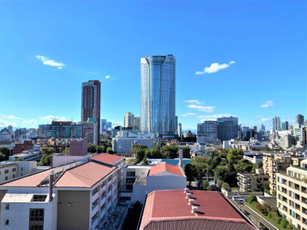 BRAND-NAME APARTMENTS Highlights Convenient Urban Living in Tokyo
